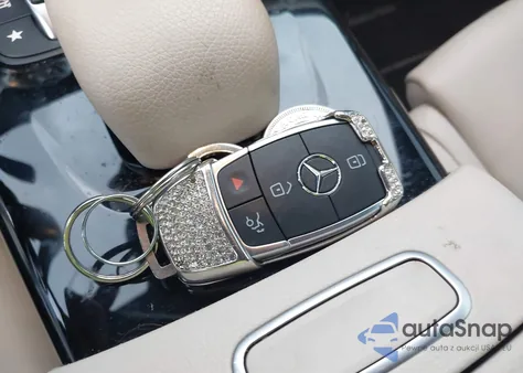 2021 Mercedes-Benz A 220 z USA, uszkodzony, nr VIN W1K3G4EB3MJ257511